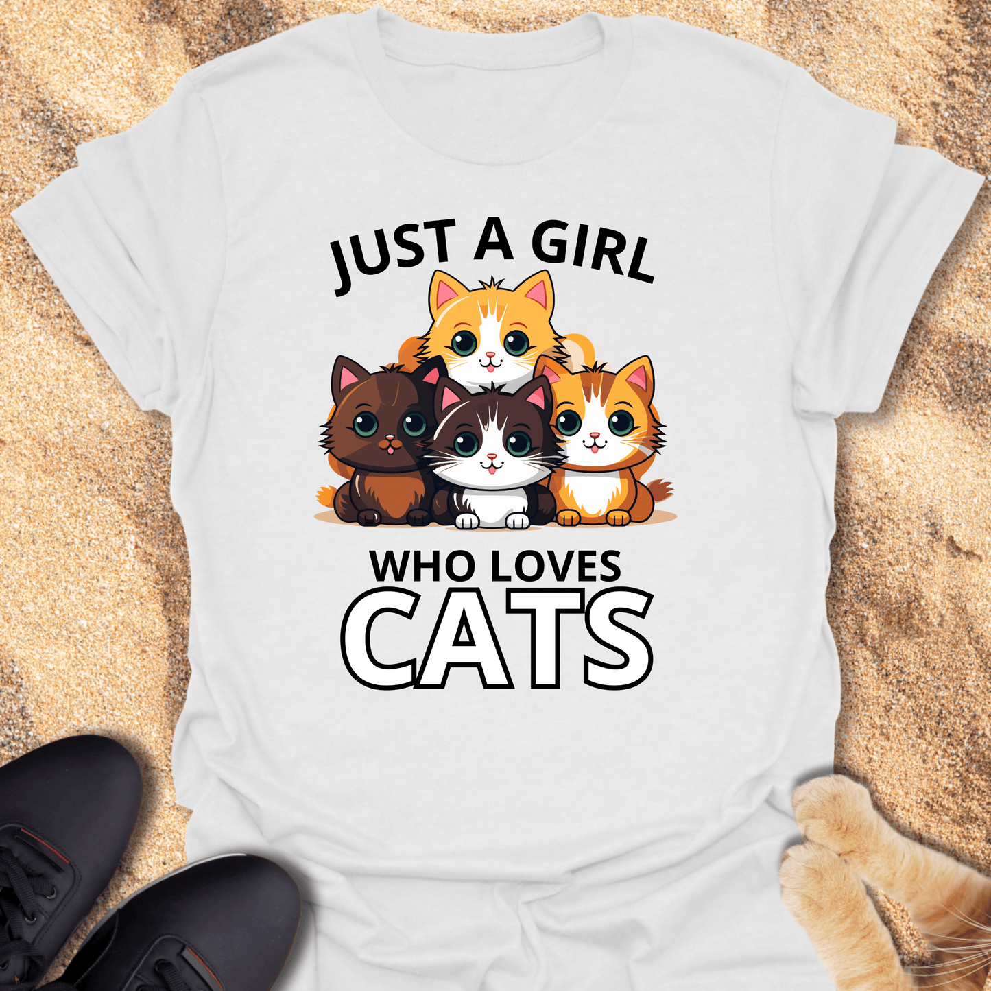 Cat Lover T-Shirt with Cute Kitten Design 15010965068466023670